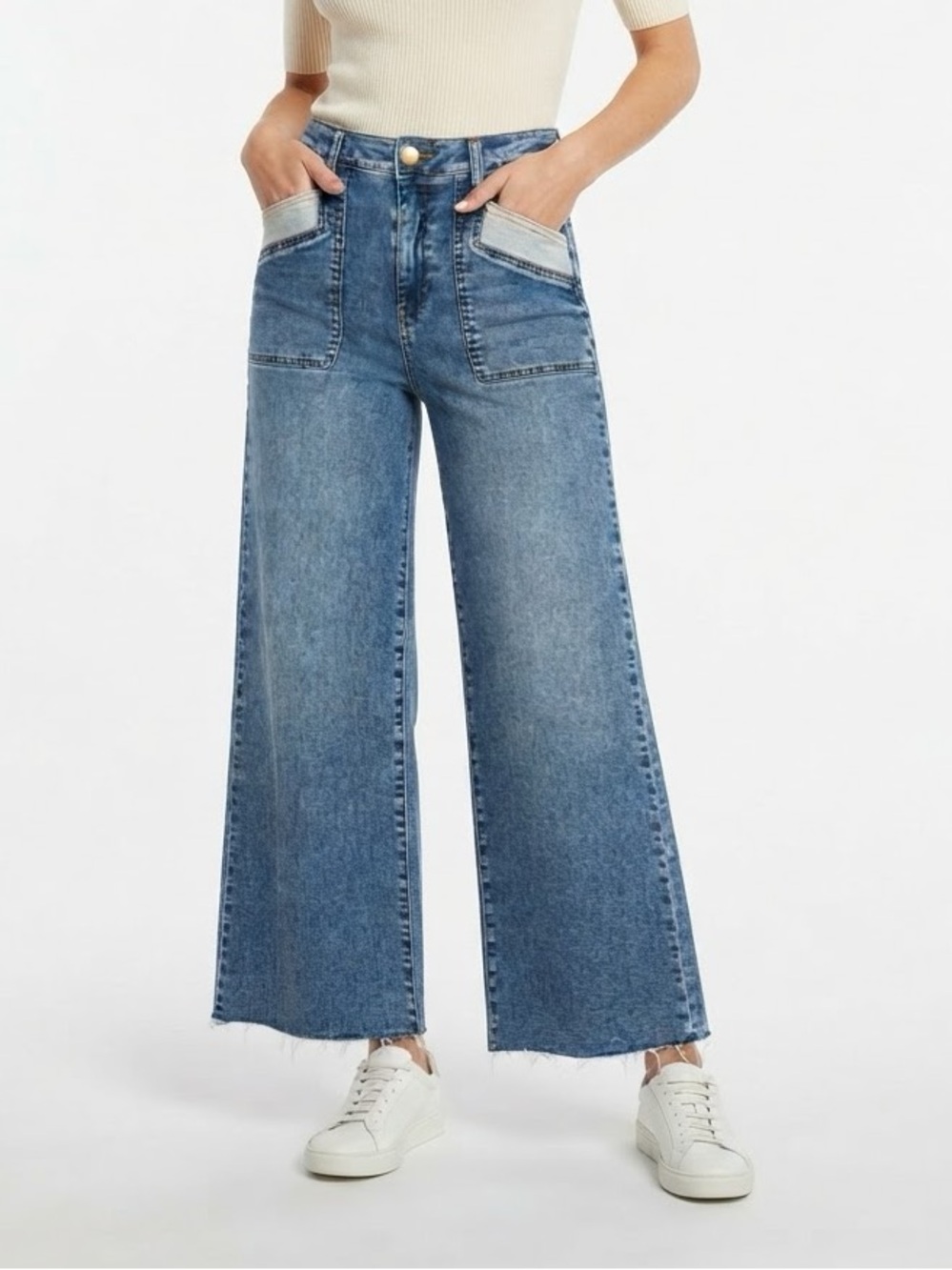 KUT from the Kloth Maya High Rise Wide Jeans Size 8 Wash Raw Hem